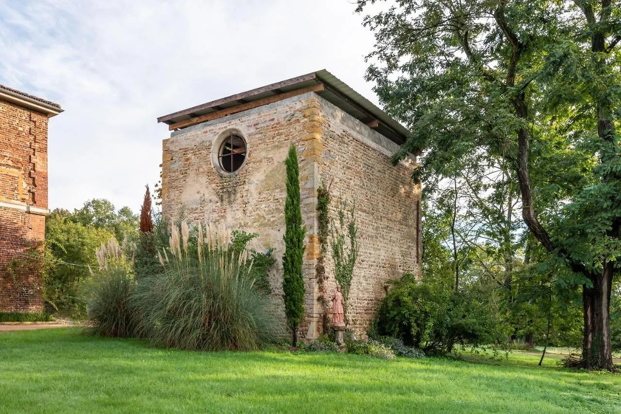 Appartements Au Chateau Ars Ars-sur-Formans 0*,